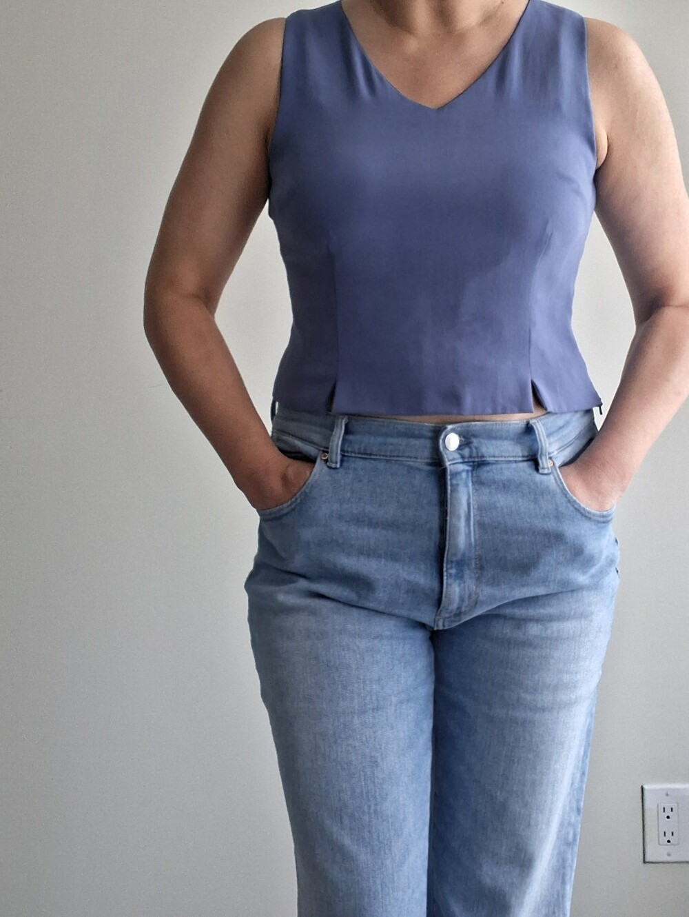 Lilac Bianca Nygard Size 8 100% Silk Top Petite Or Cropped Fit EUC